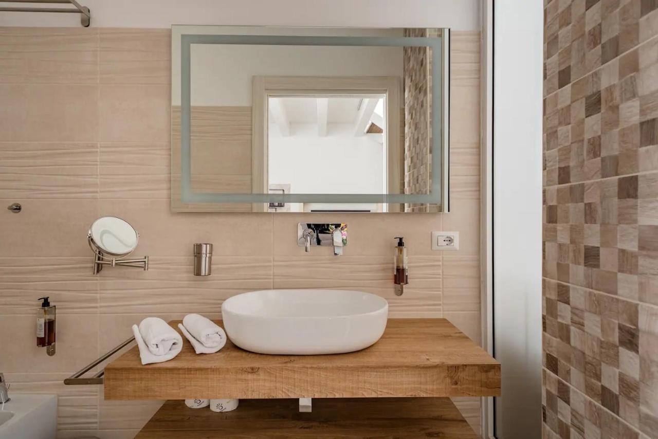 San Cataldo Suite Eksteriør billede